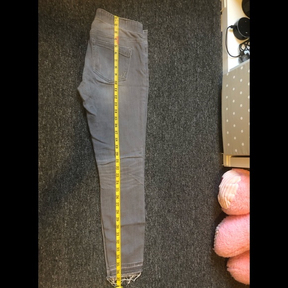 Express Cropped Mid Rise Gray Leggings - Picture 4 of 4